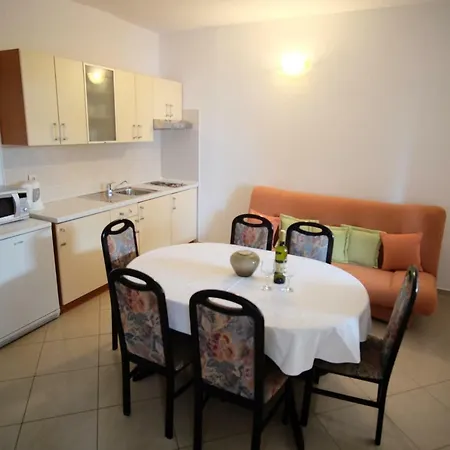 Apartmani Svemir Drage Exterior photo