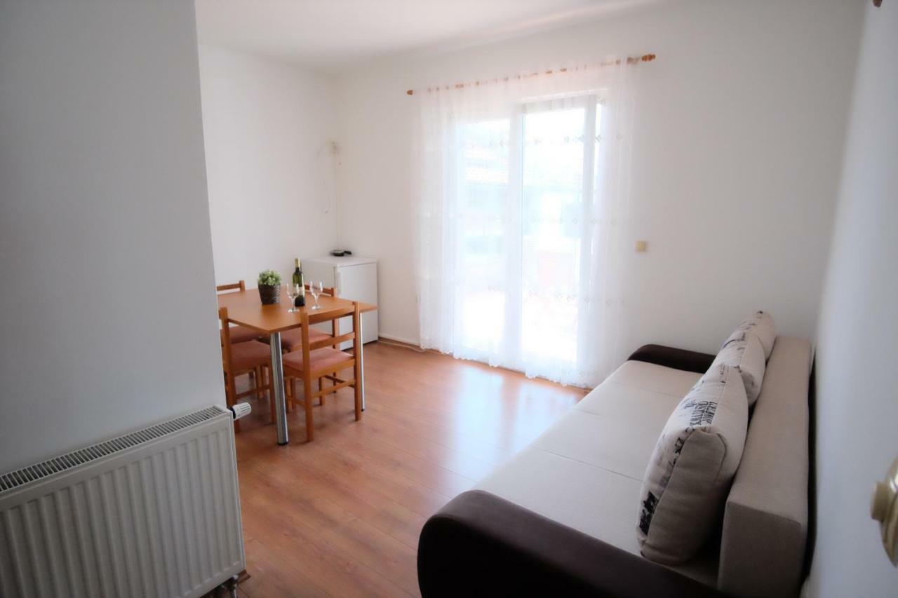 Svemir Apartment Drage